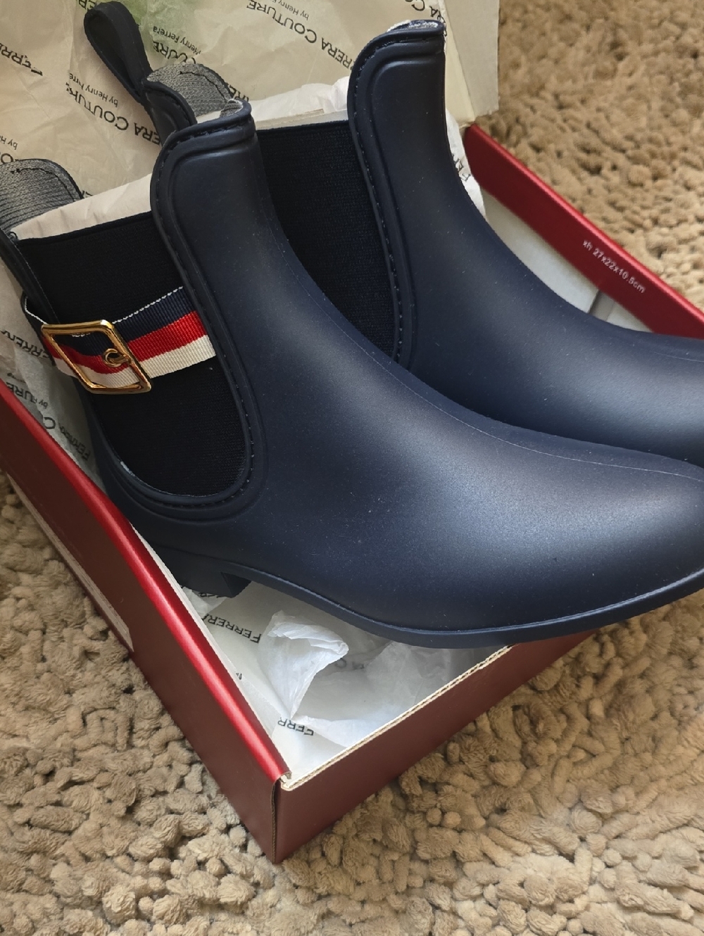 New Ferrera Couture Women's Size 7 Navy Slip-On Rain Chelsea Pull On Boots